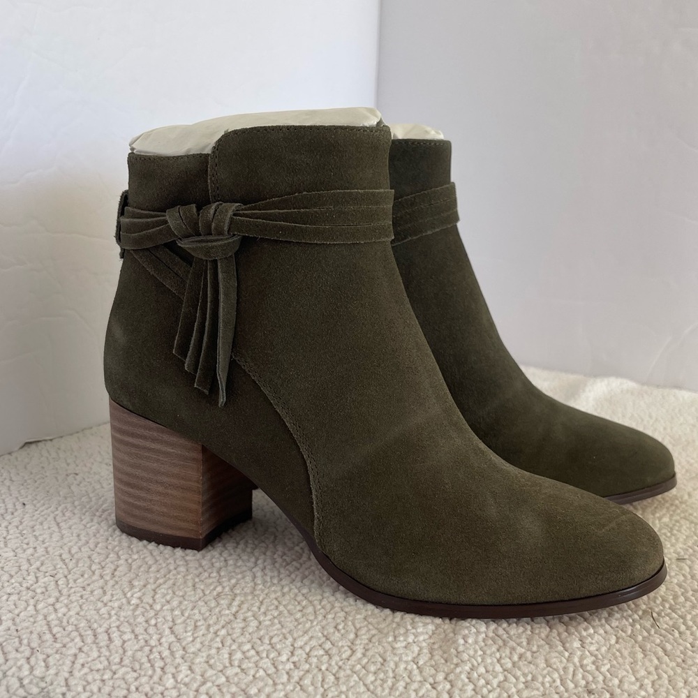 Violet and Red NWOB Jenna suede olive green leather bootie